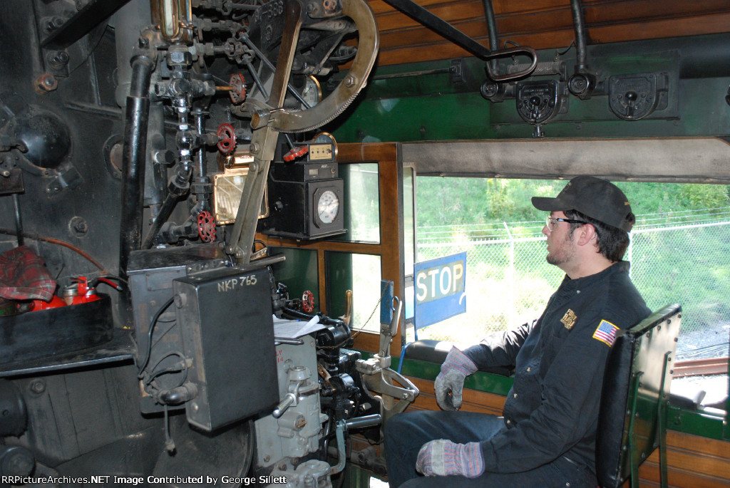 765 Engineers side... 