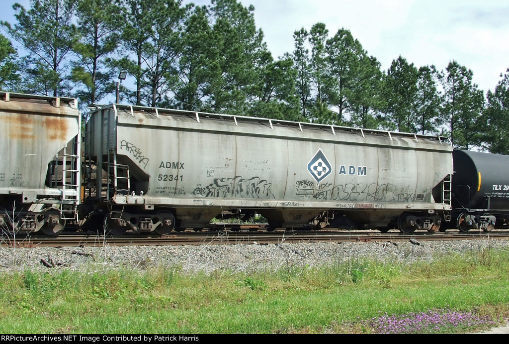 ADMX 52341 3-bay centerflow hopper in CSX pocket yard on south side of ...