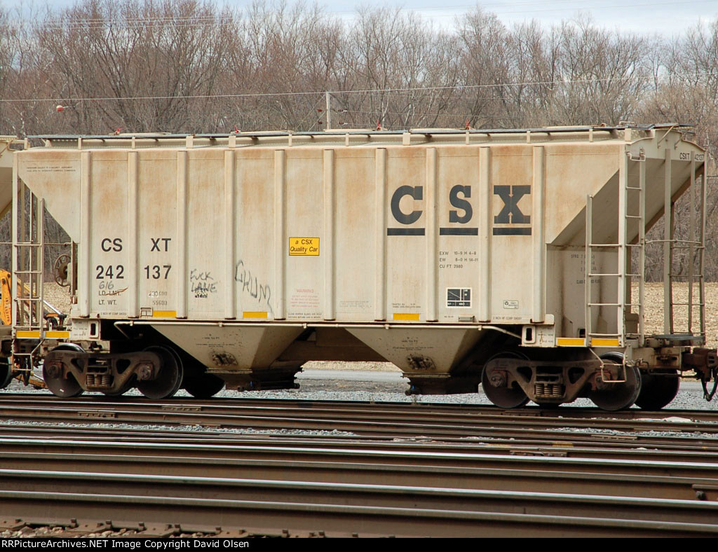 CSXT 242137