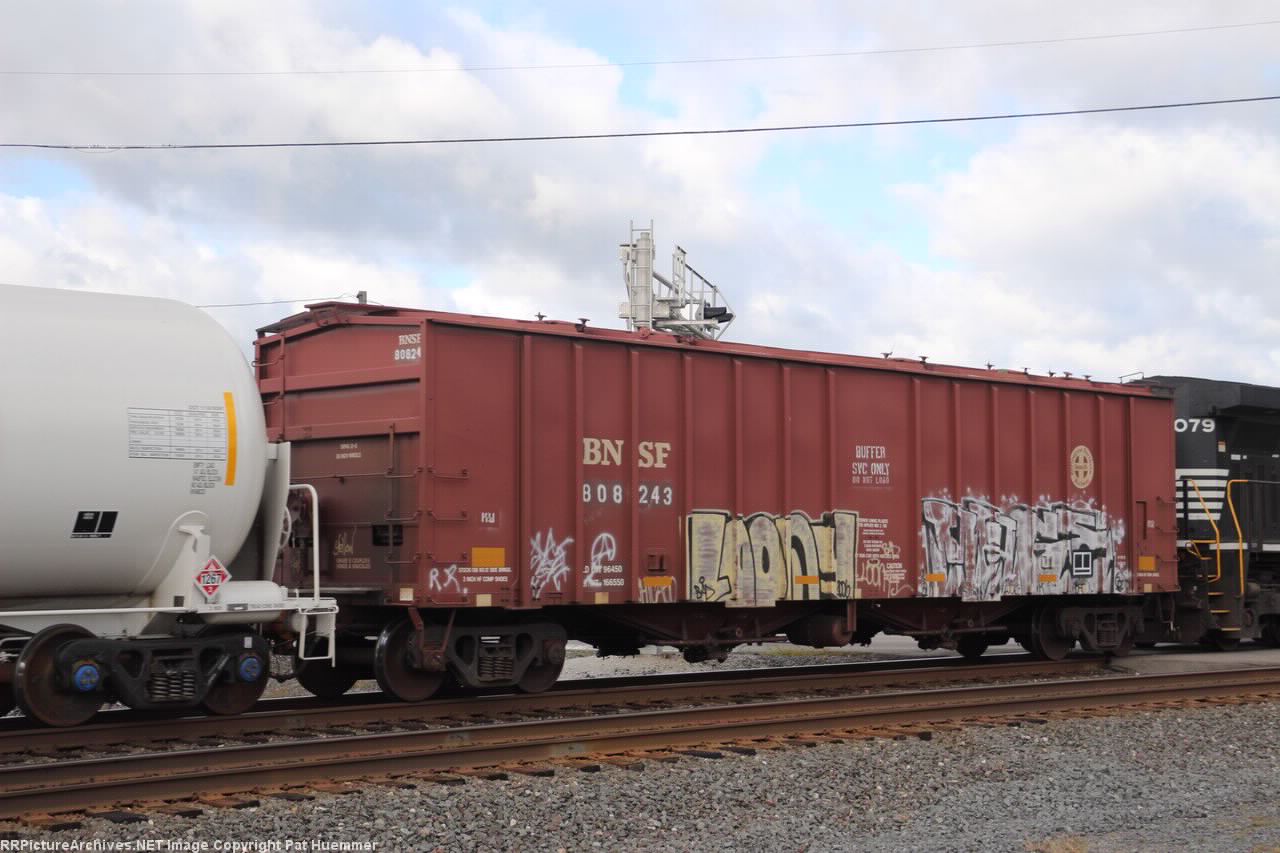 BNSF 808243