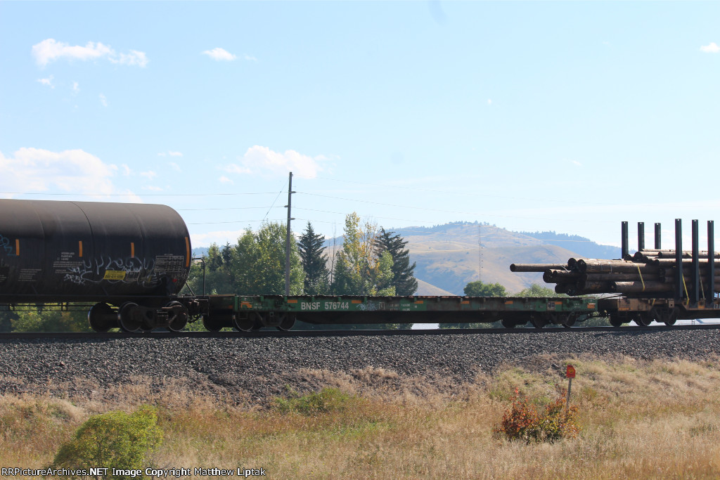 BNSF 576744