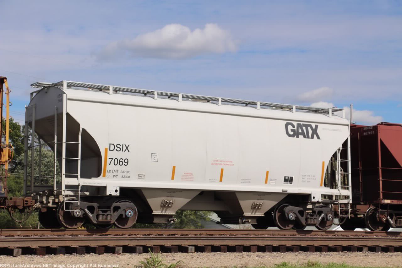 DSIX 7069