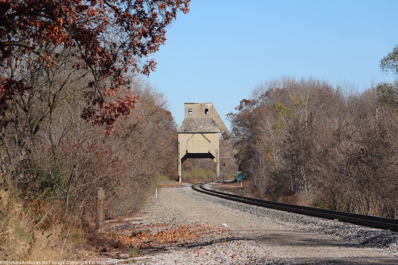 Michigan Central coaling tower straddles the Amtrak Line