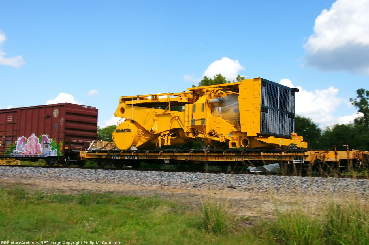 TTHX 92518 - Komatsu quarry dump truck chassis