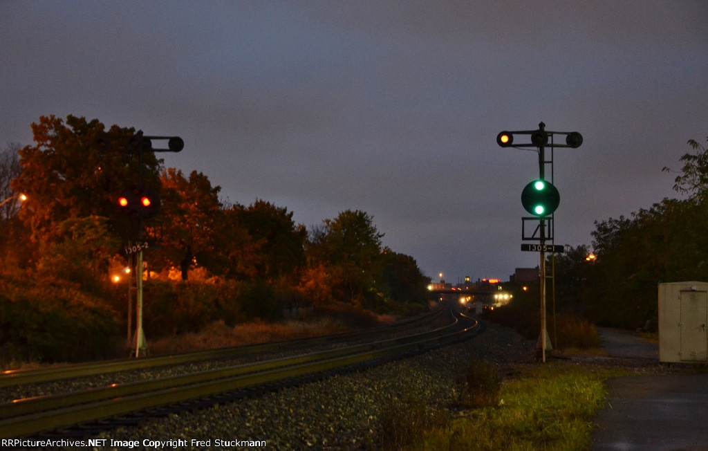Approach Limited at Exchange St. west.
