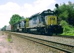 CSX 8312 on Q-418