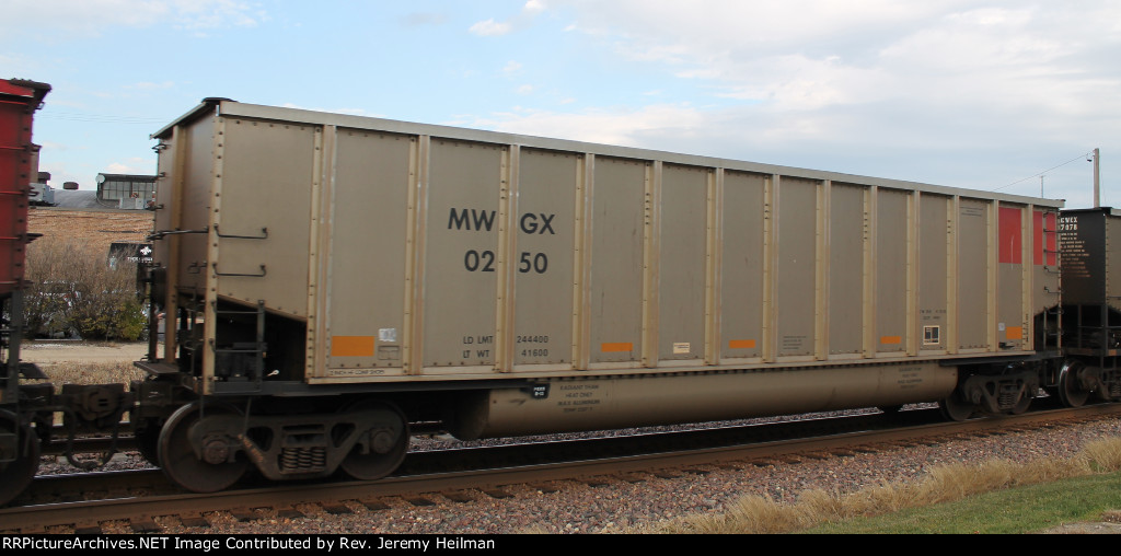 MWGX 0250 (1)