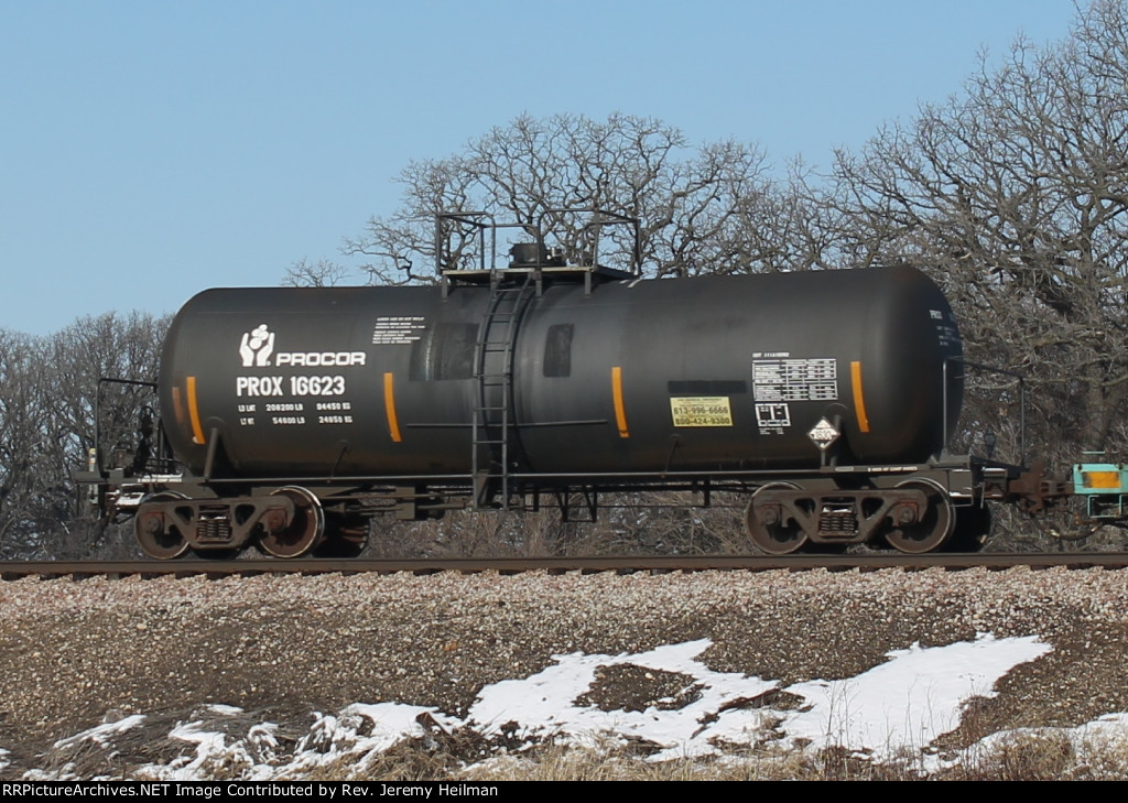 PROX 16623 (1)