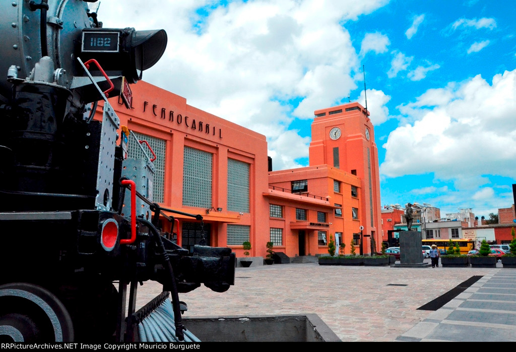 San Luis Potosi Railway Museum - Steam loco and old station