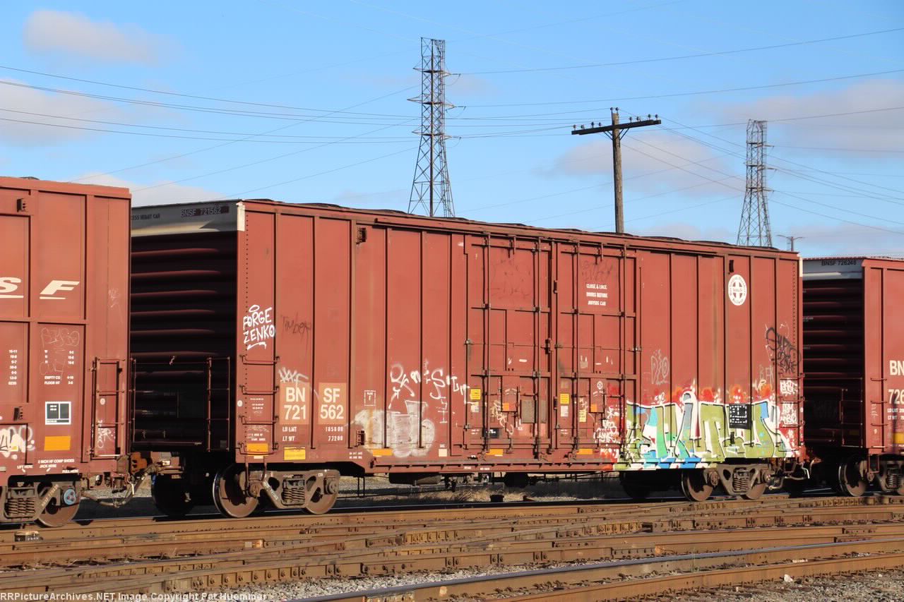BNSF 721562