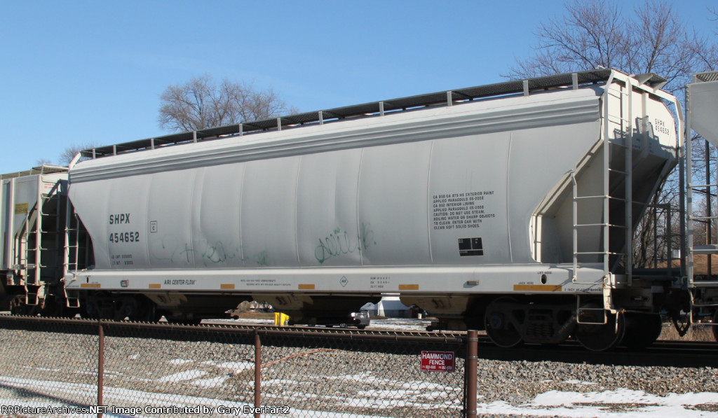 SHPX 454652 - American Railcar Leasing