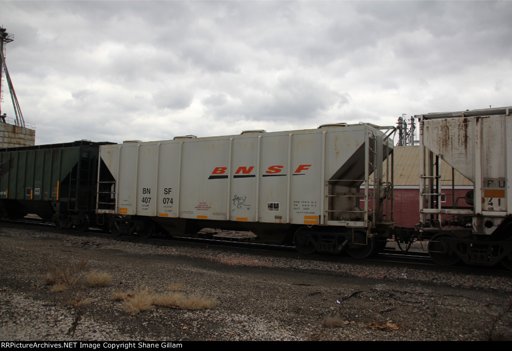 BNSF 407074