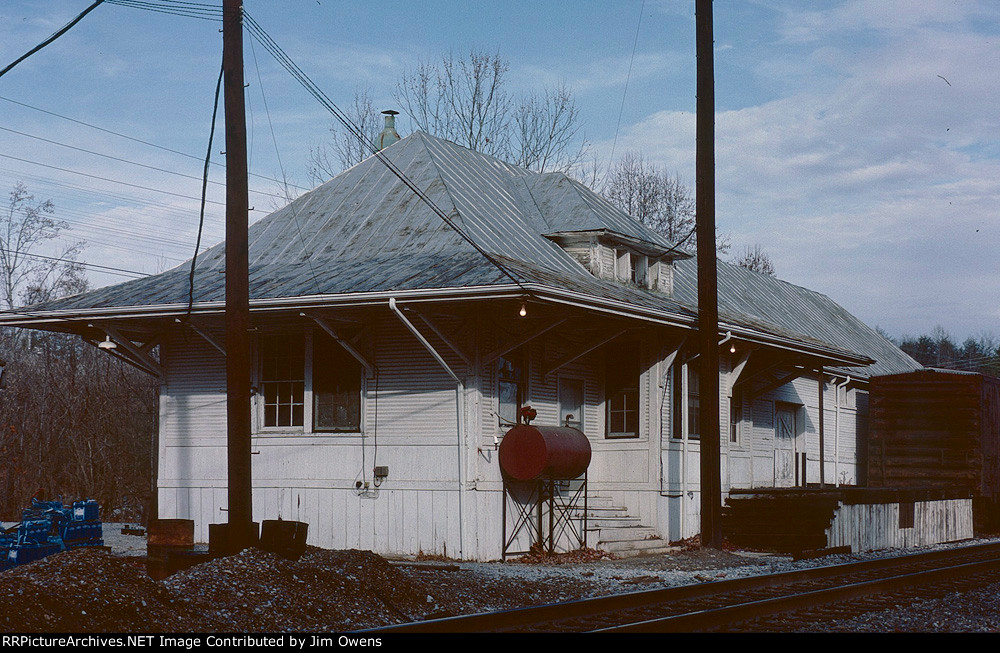 Marion depot