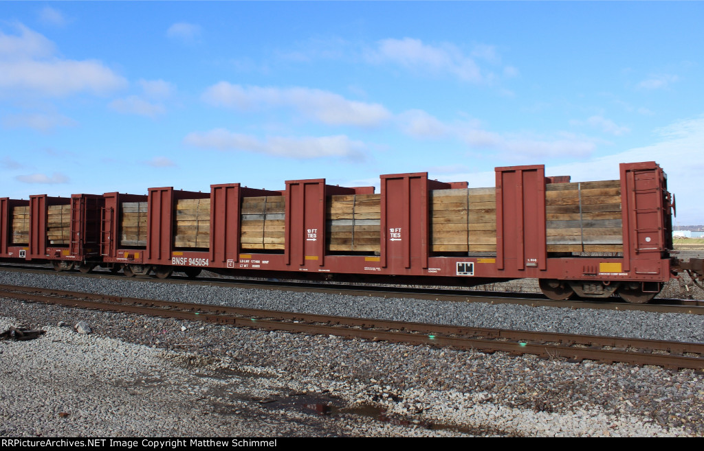 BNSF Tie Car