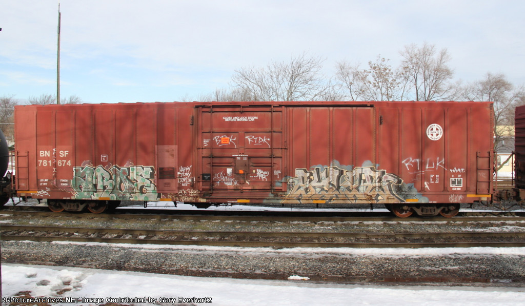 BNSF 781674