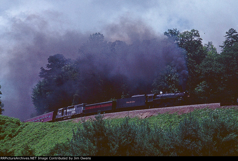 Westbound on the loops for Asheville.