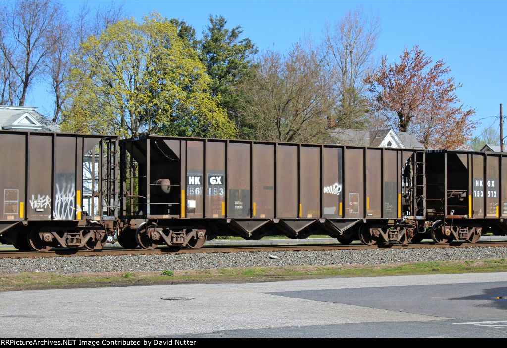 HKGX 86183 on 62W train