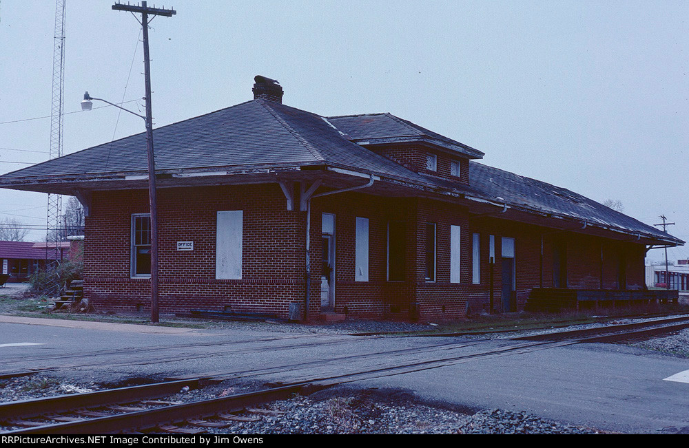 Cherryville, NC , ex-SAL depot.
