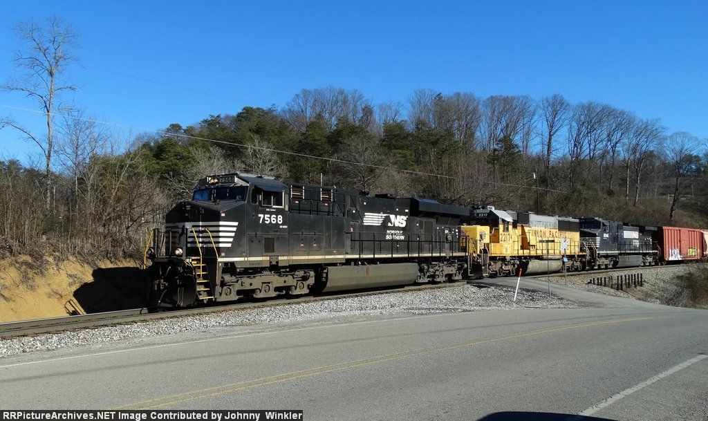 NS 7568 leads NS 165 near Roe Junction