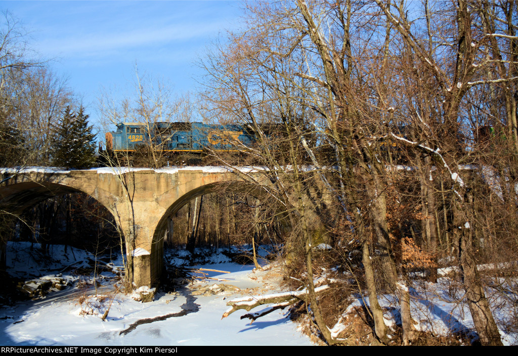 CSX 4828 Q439-17