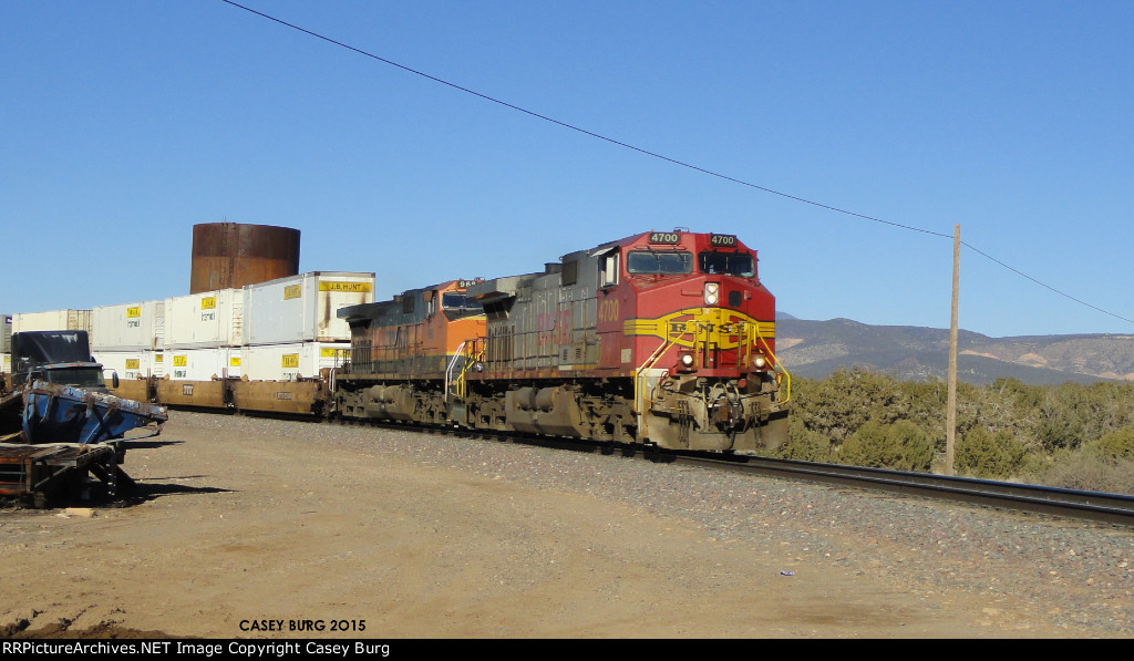 BNSF 4700