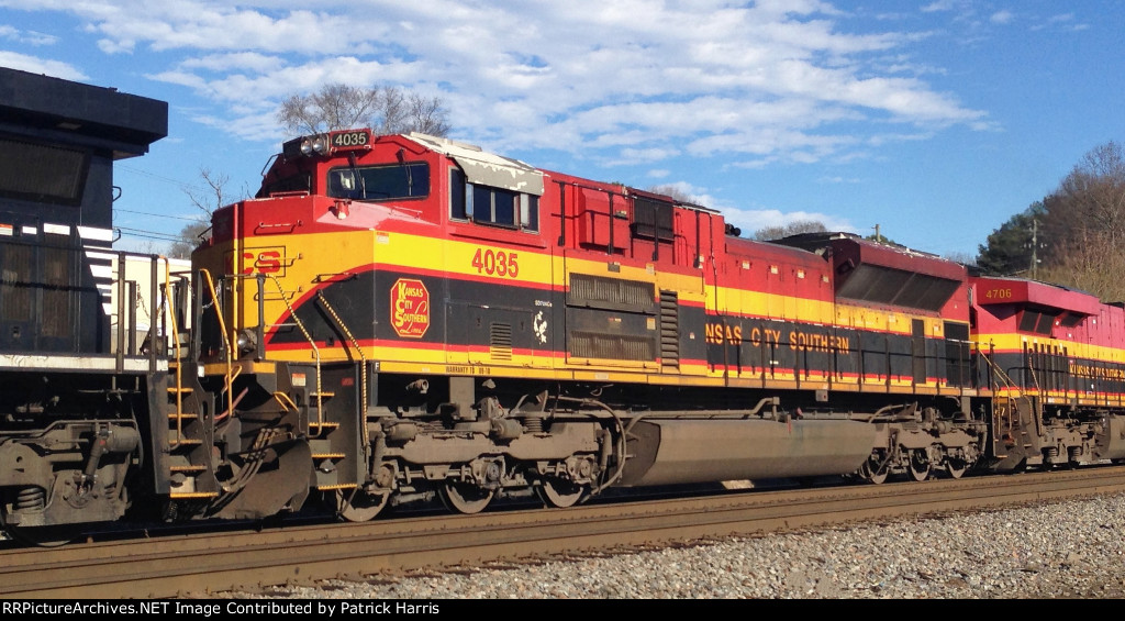 KCS 4035 SD70ACe trails KCS 4706 ES44C with NS 9826 C44-9W eastbound ...