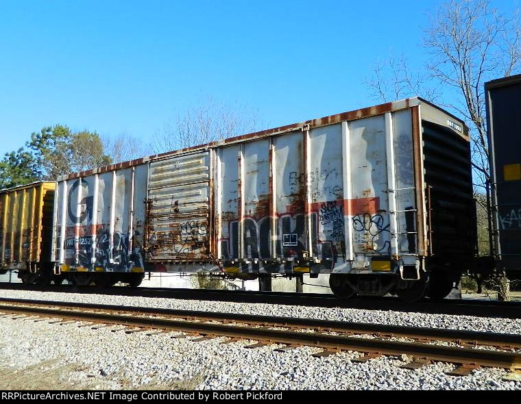 NQT 1252 (BOX CAR) BOSTON & MAINE PAINT