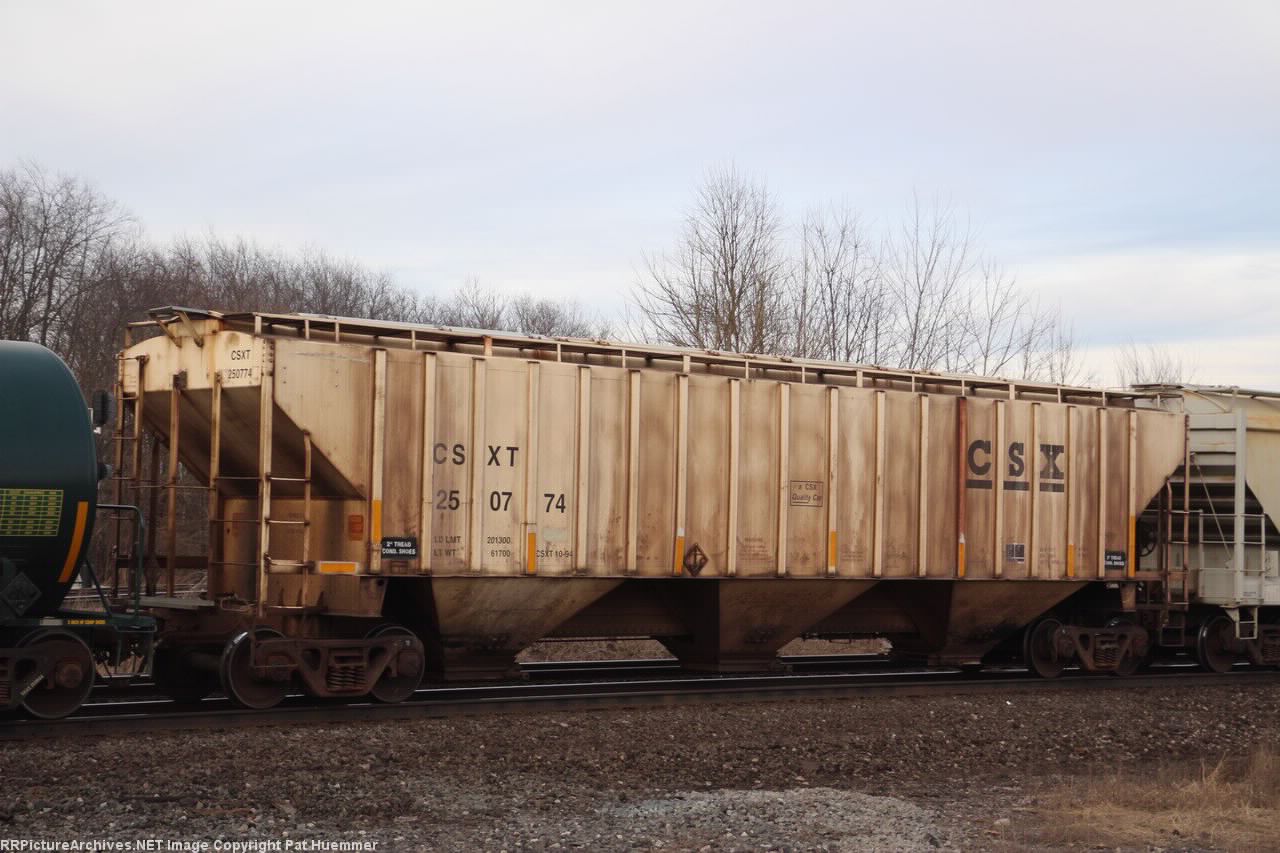 CSX 250774