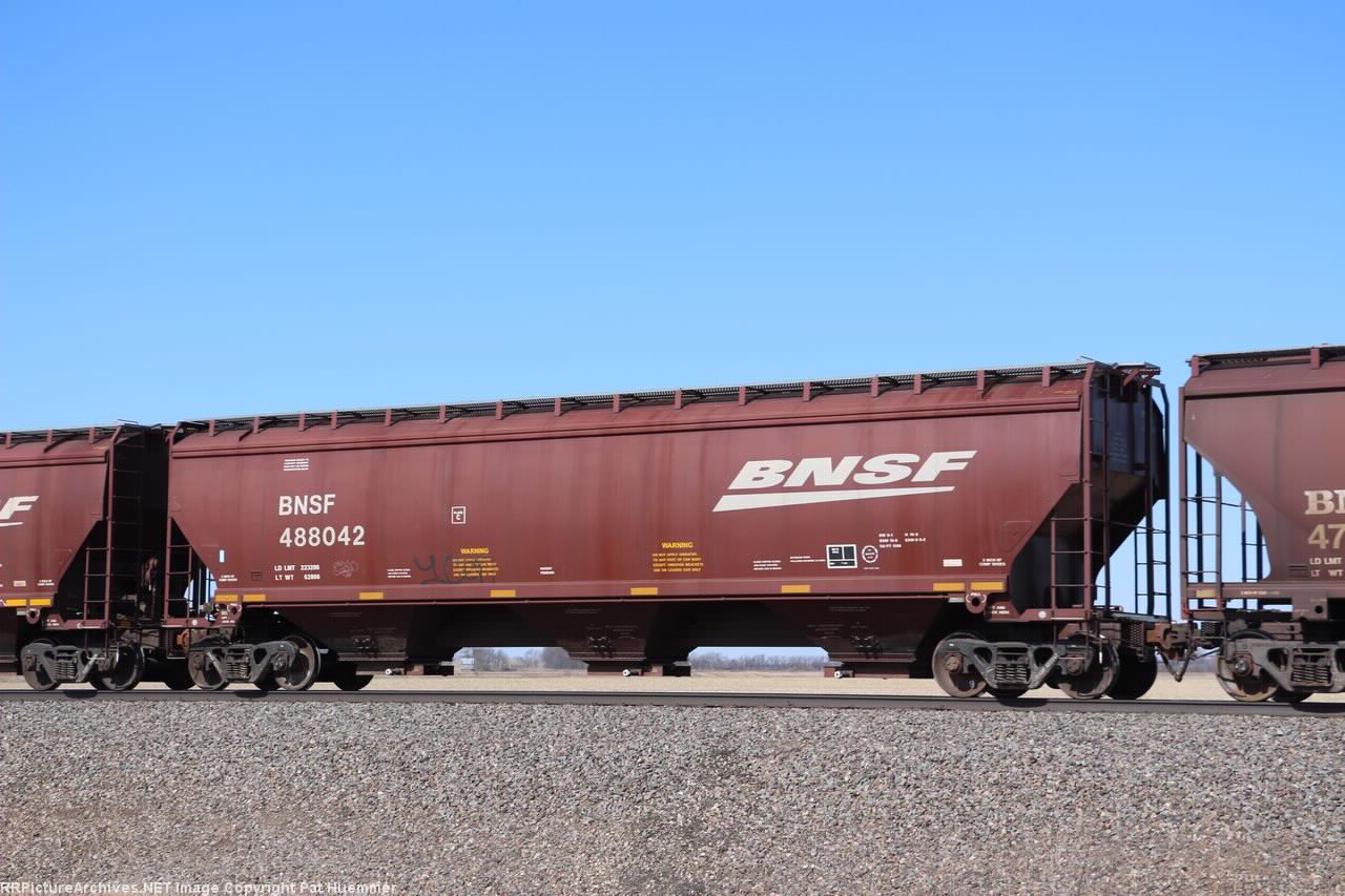 BNSF 488042