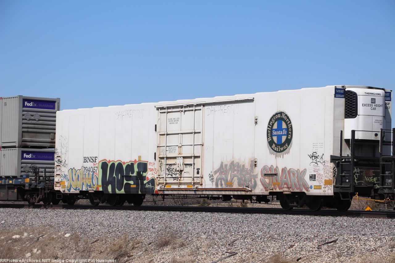BNSF 794057