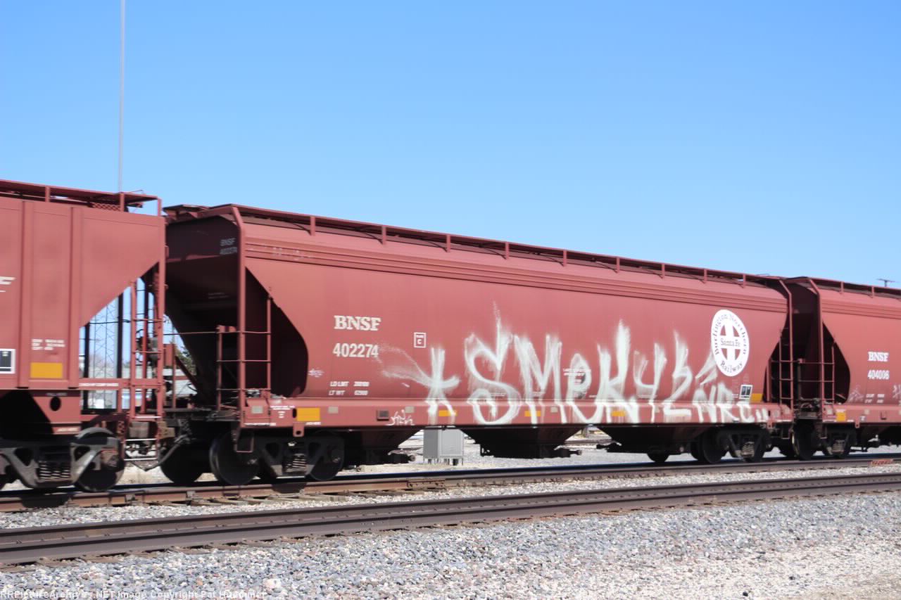 BNSF 402274