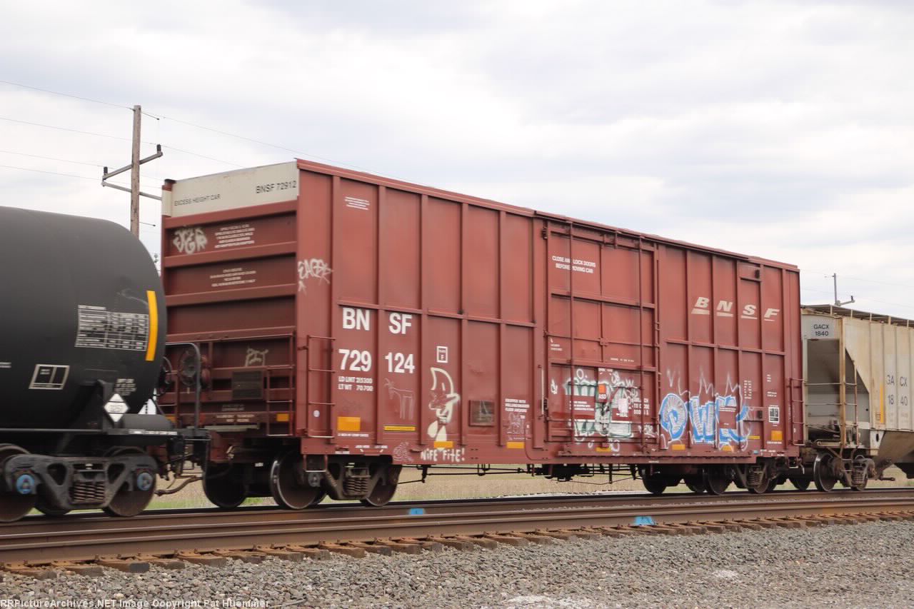 BNSF 729124