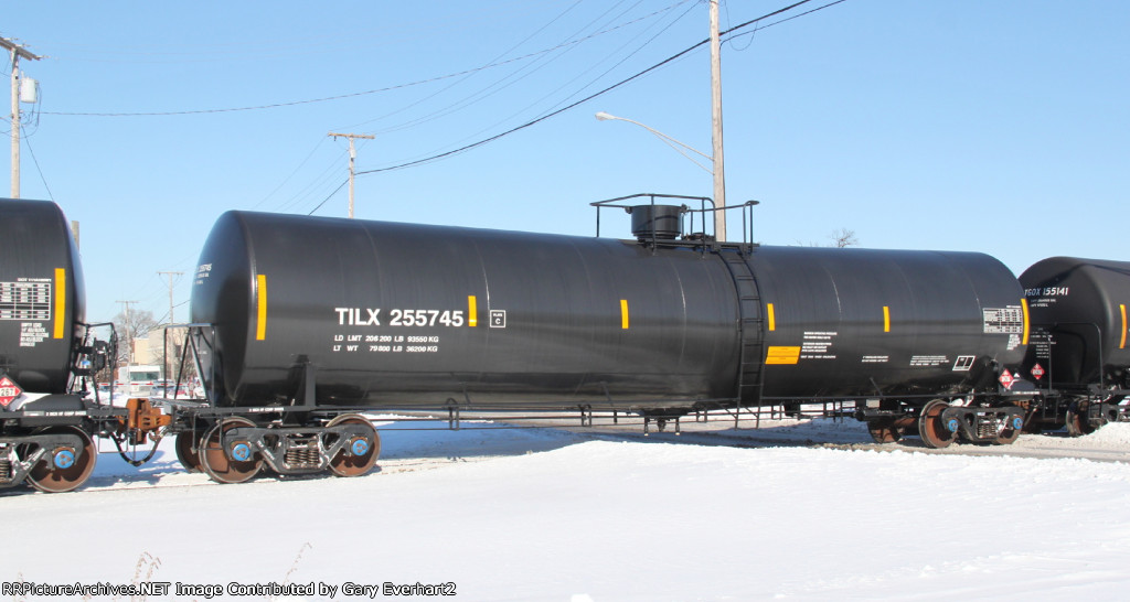 TILX 255745 - Trinity Industries Leasing