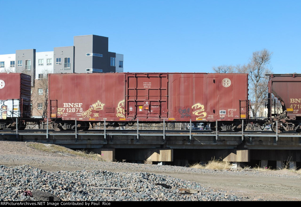 BNSF 712878