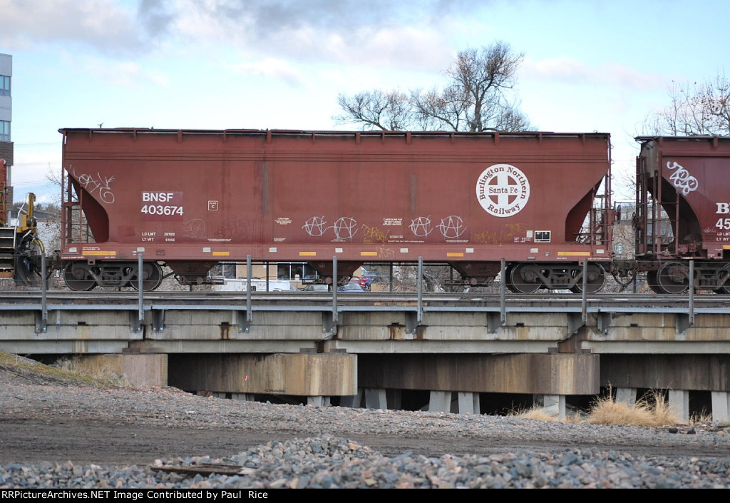 BNSF 403674