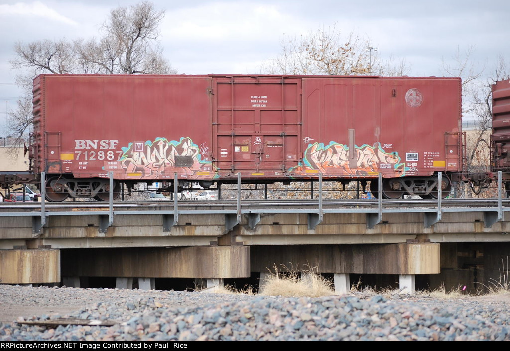 BNSF 712887