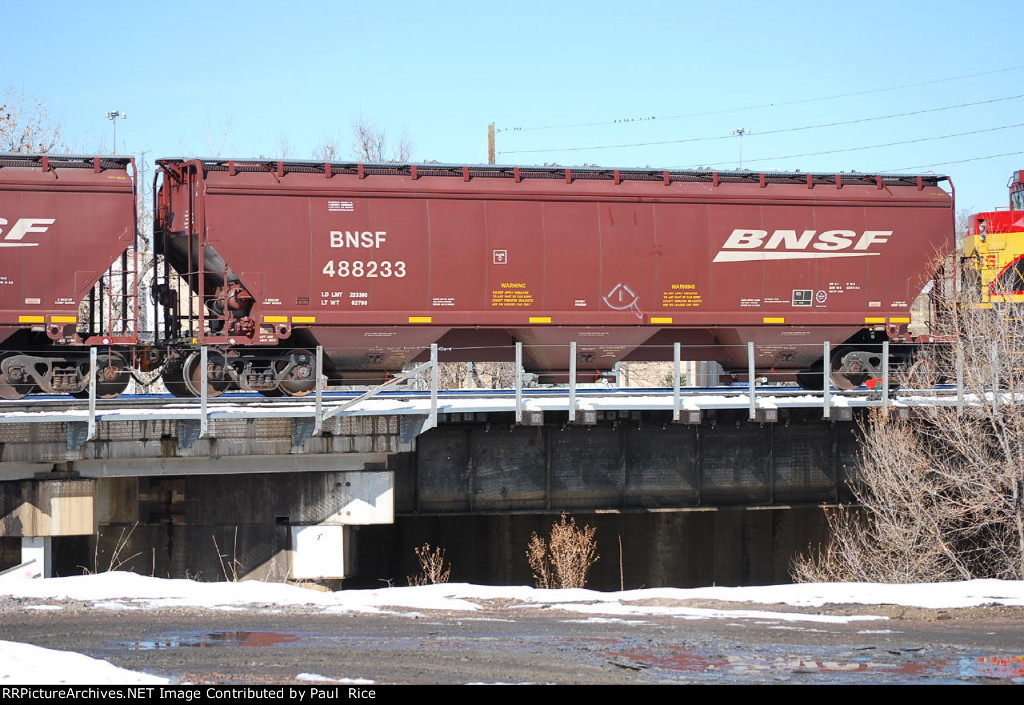 BNSF 488233