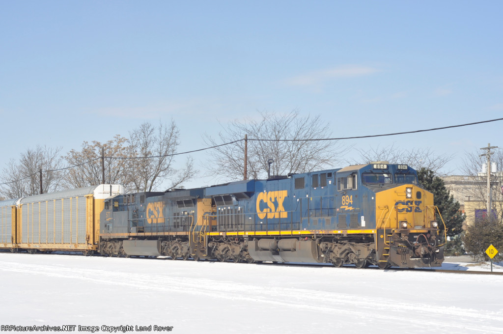 CSXT 894 On CSX Q 243 Eastbound