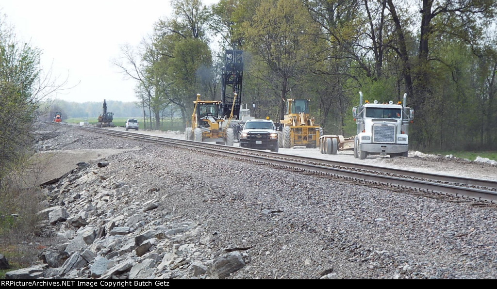 Work at Gibb continues......