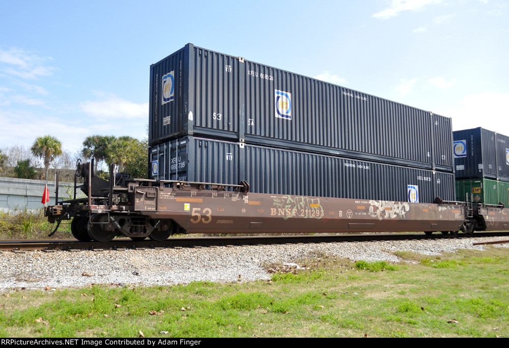 XFEU 668735 FEC Containers