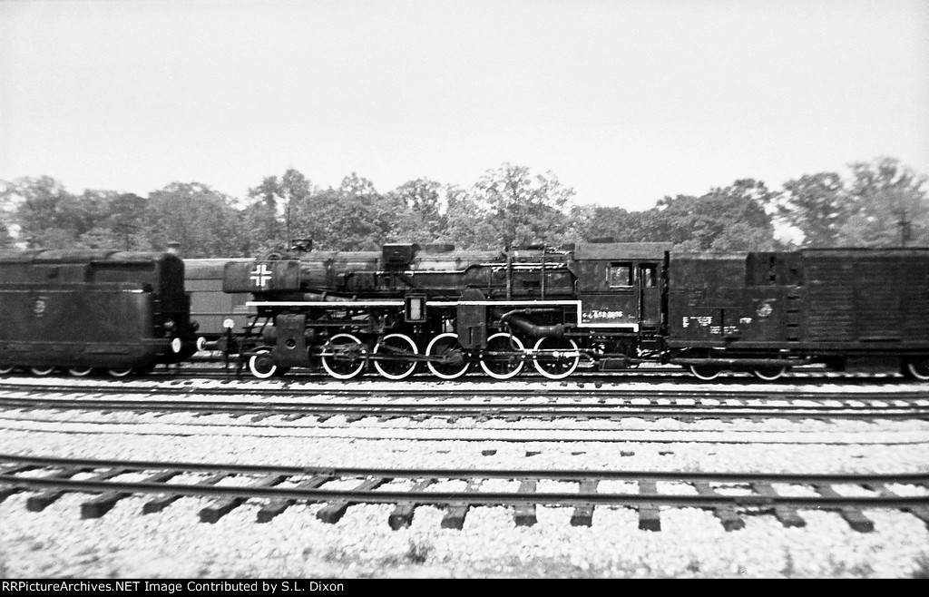 German 2-10-0   42 159 "War Locomotive"