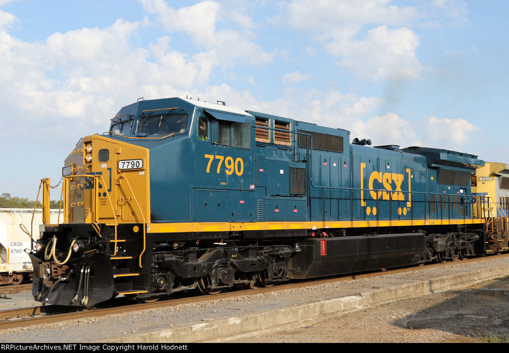 csx-7790-one-of-the-lastest-repaints