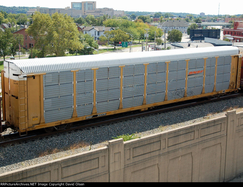 BNSF 300179