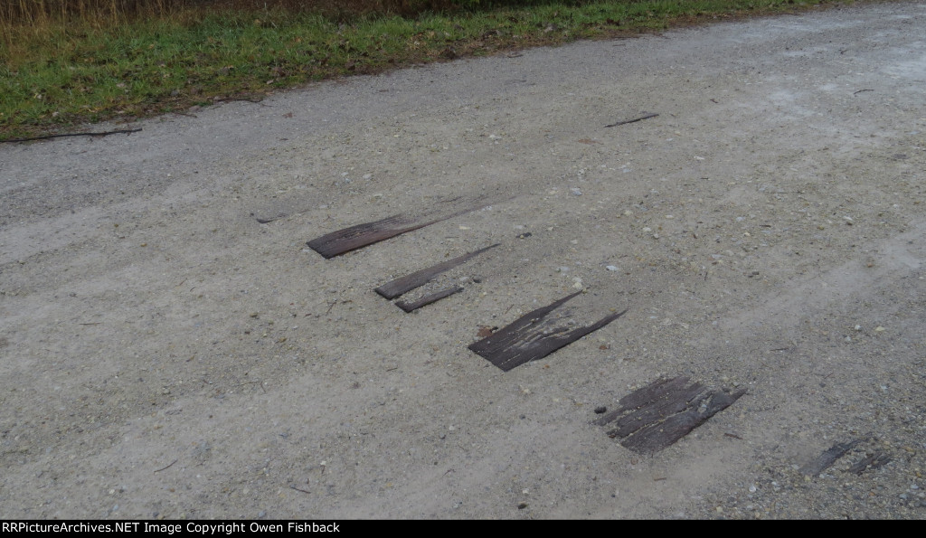 EL Ties Still in the Road