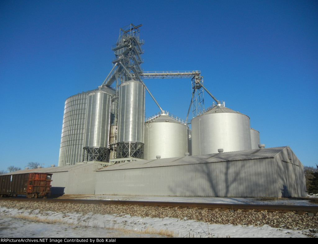 Foosland Grain Elevator
