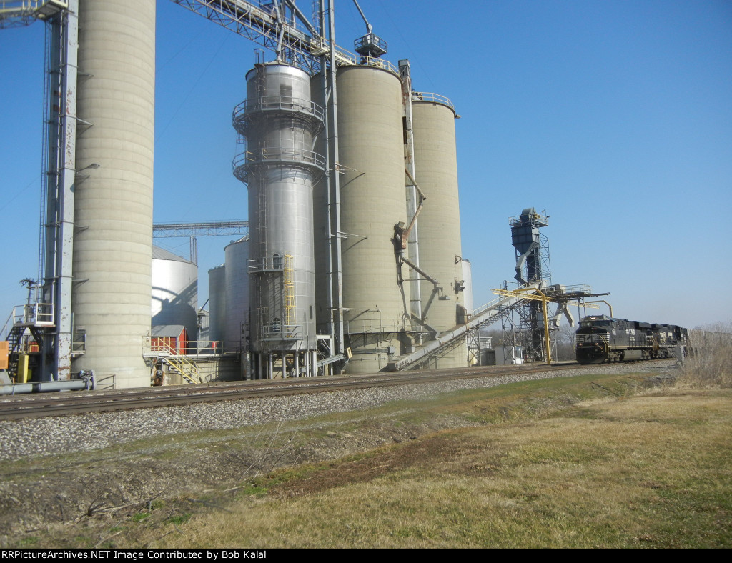 State Line City Grain Elevators