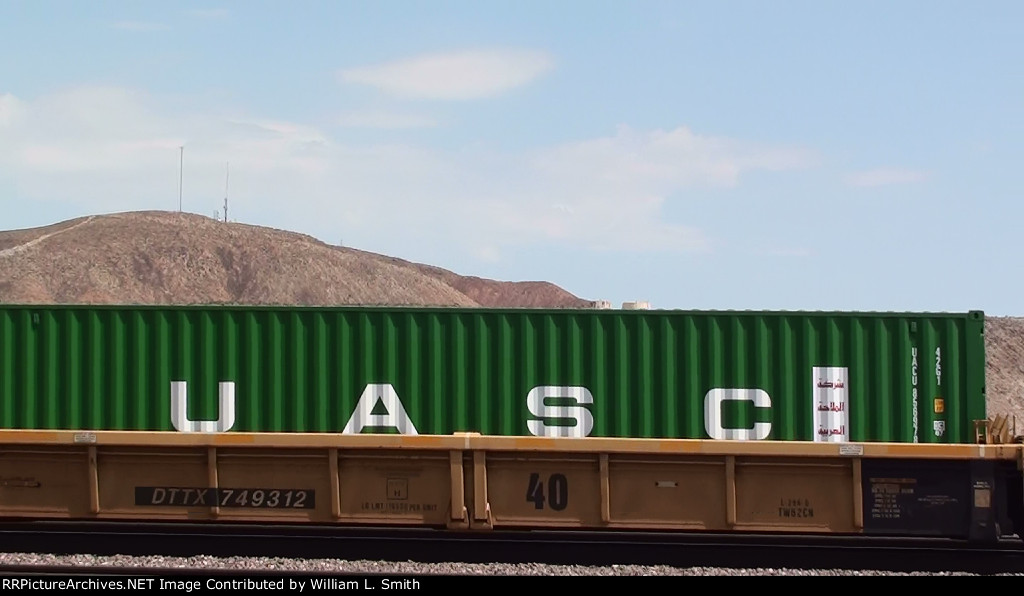 EB Intermodal Frt  -70-