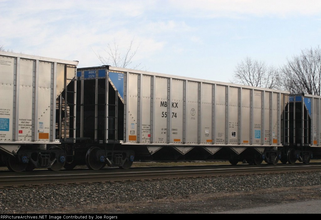 MBKX 5574
