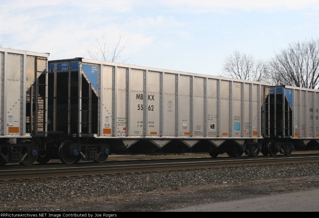 MBKX 5562
