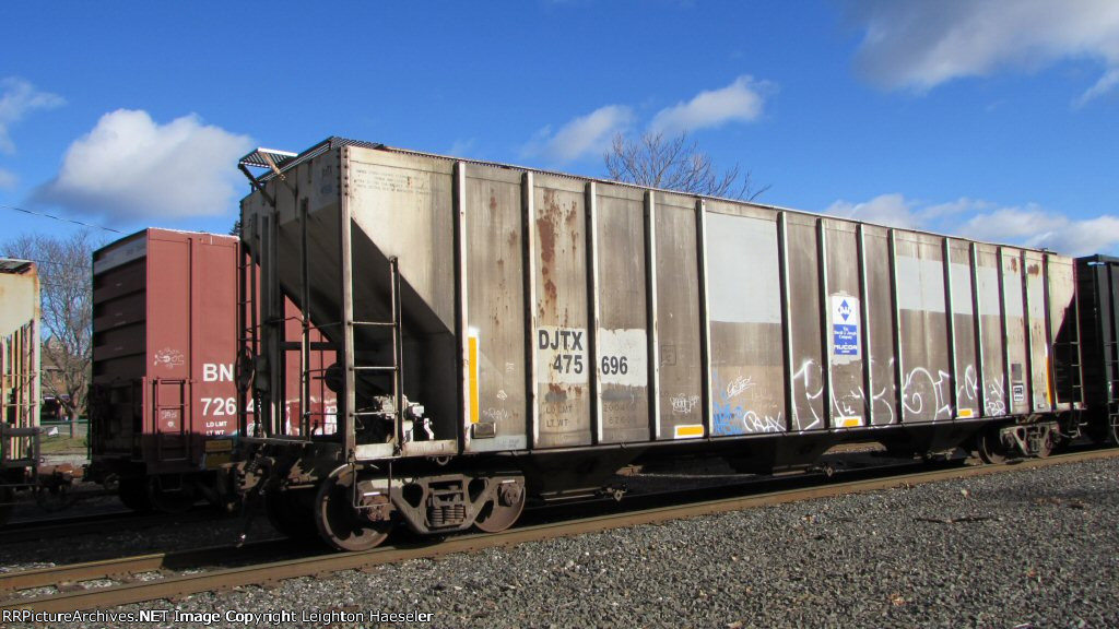 DJTX 475696 (ex-PLCX 28131)